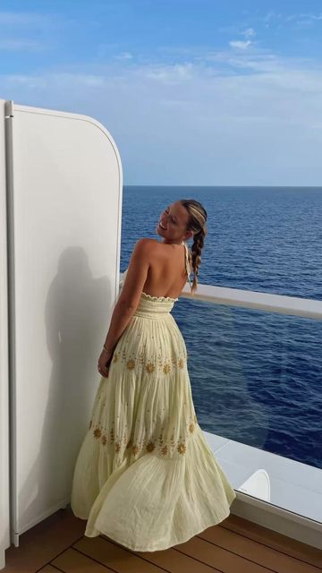 2025 New A Line Spaghetti Strap Embroidered Light Yellow Satin Prom Dress Outfits HZ1023